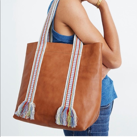 Madewell Handbags - Madewell Medium Transport Tote : Woven Handle